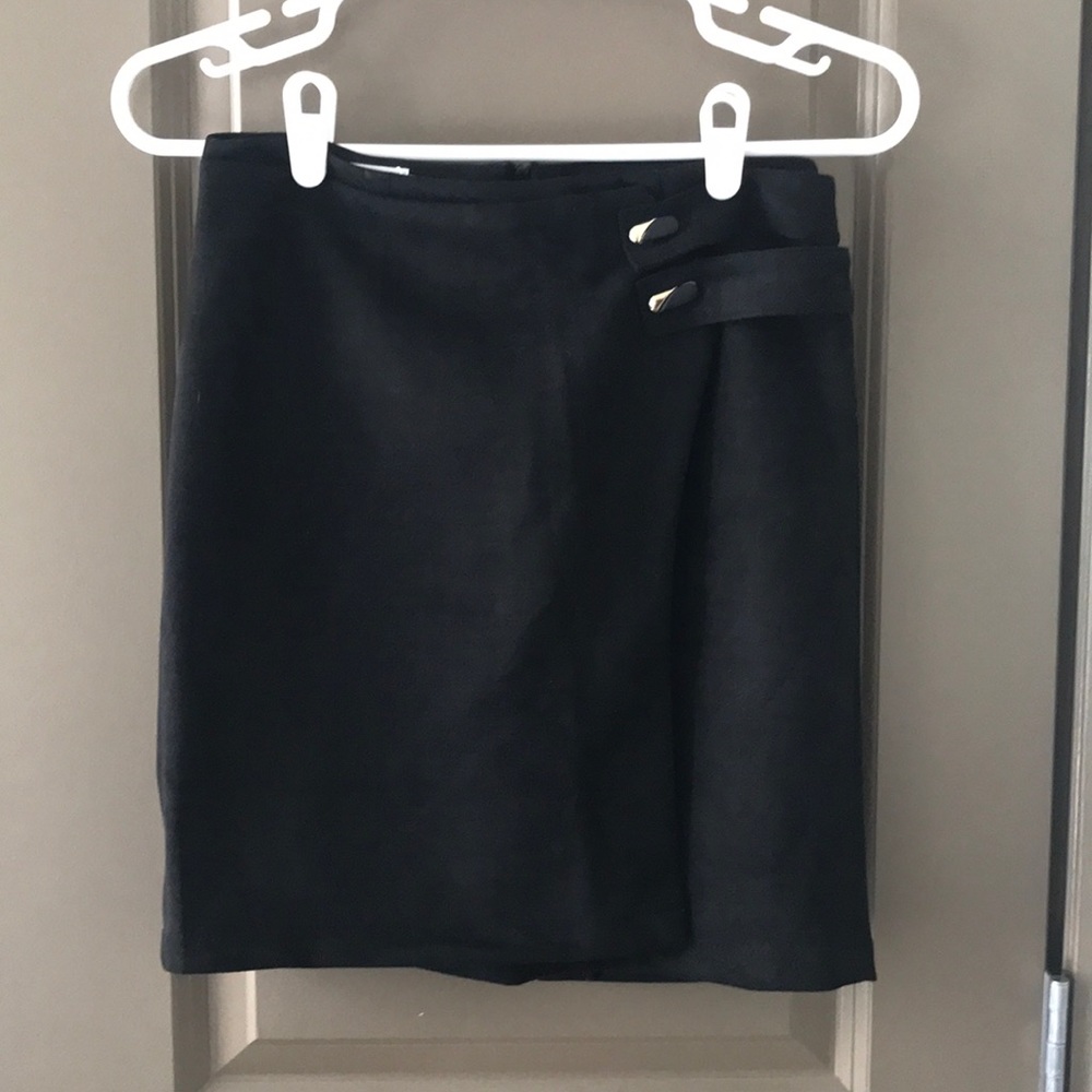 Black mini skirt